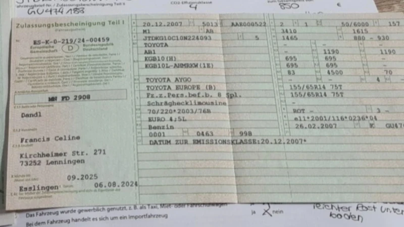 Toyota Aygo 1000, снимка 17 - Автомобили и джипове - 52473610