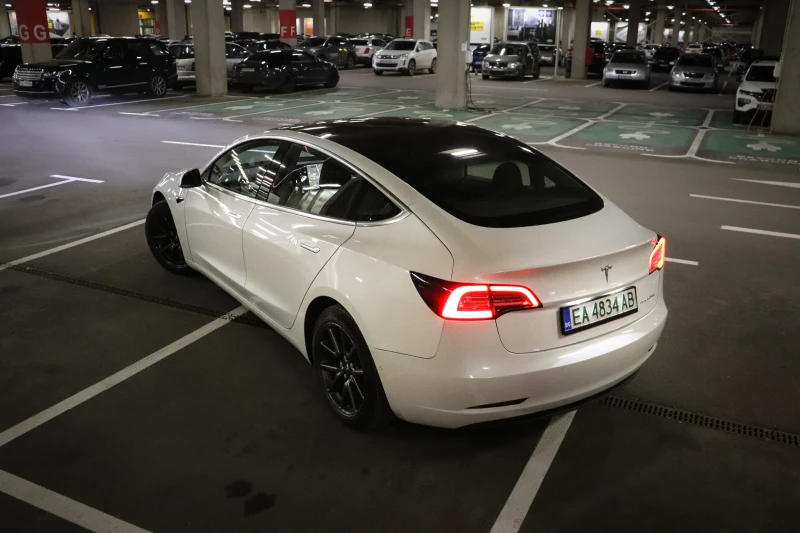 Tesla Model 3 DUAL MOTOR, снимка 8 - Автомобили и джипове - 52598089