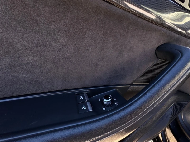 Audi S5 * TECHNIK/NAVI/MASSAGESEATS/SUNROOF/AUDI PRESENSE/, снимка 14 - Автомобили и джипове - 52932047