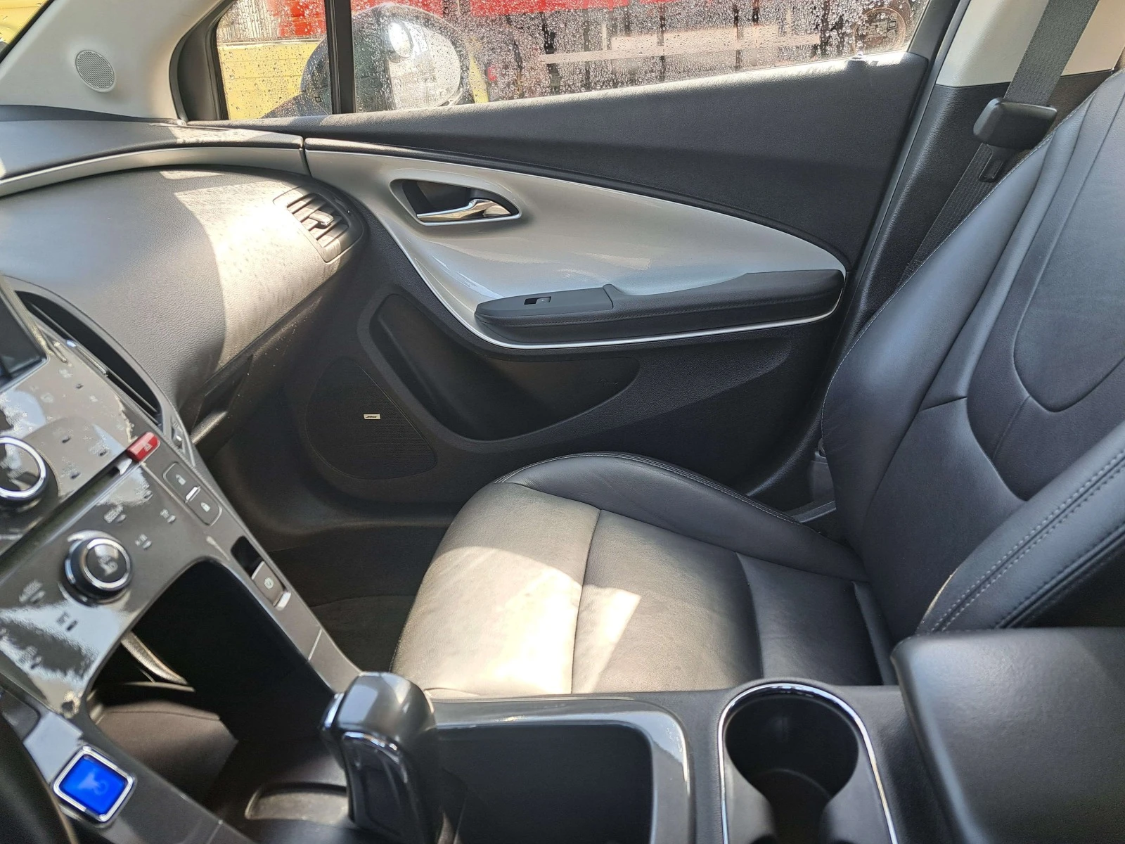 Chevrolet Volt  - изображение 10