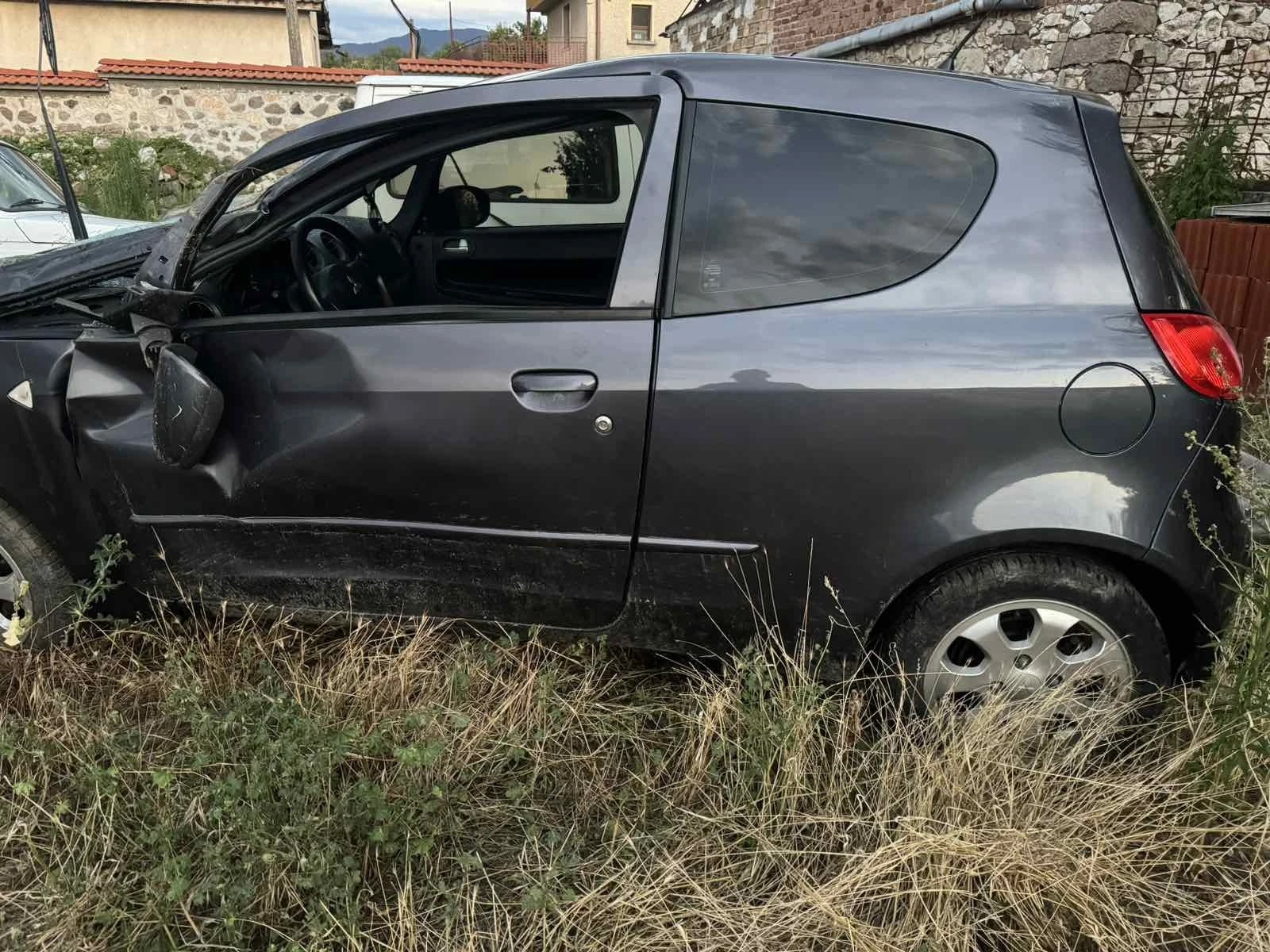 Mitsubishi Colt  - изображение 2