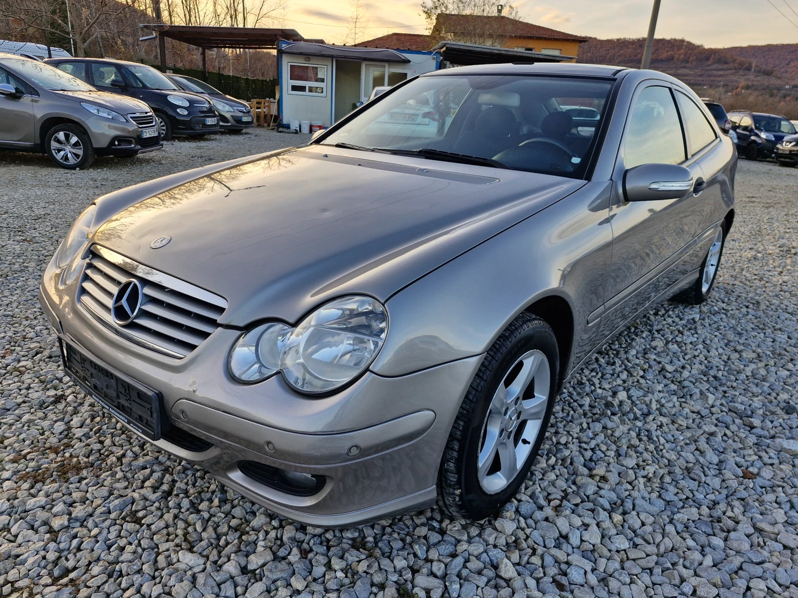 Mercedes-Benz C 200 163ps* AC* PANO* PDC* FACE* TUV* AUTOMAT - изображение 3