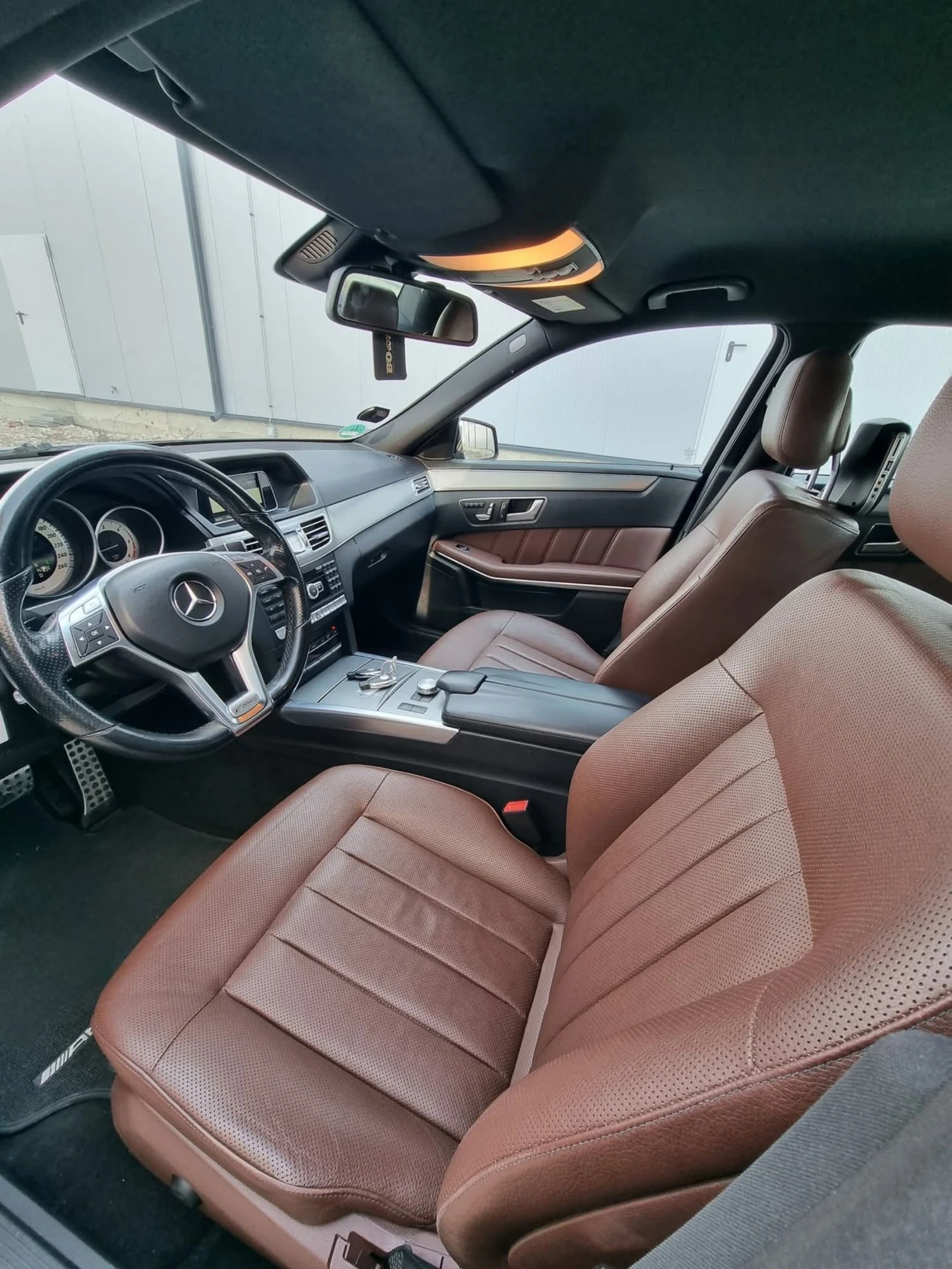 Mercedes-Benz E 250 AMG Германия/2xDVD/Обдухване/TUV 10.25 - изображение 6