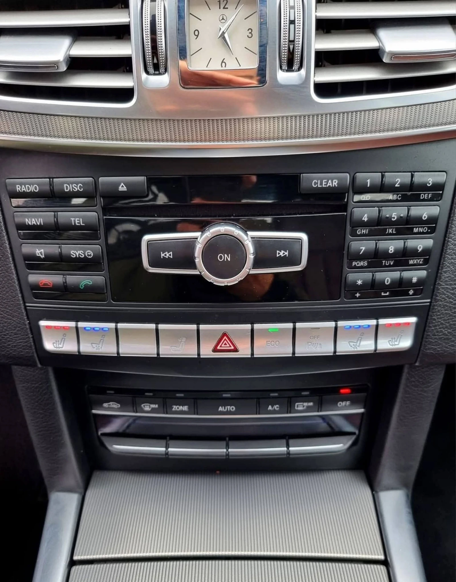 Mercedes-Benz E 250 AMG Германия/2xDVD/Обдухване/TUV 10.25 - изображение 10