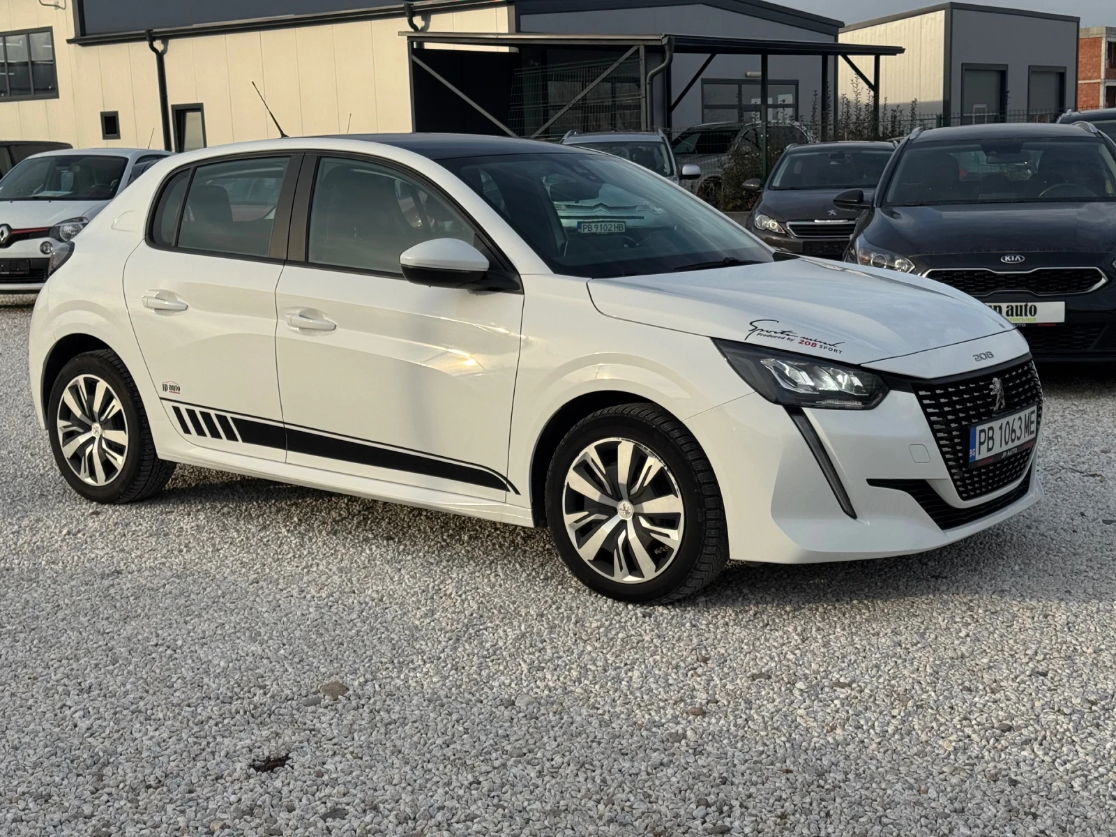 Peugeot 208 Hdi - изображение 3