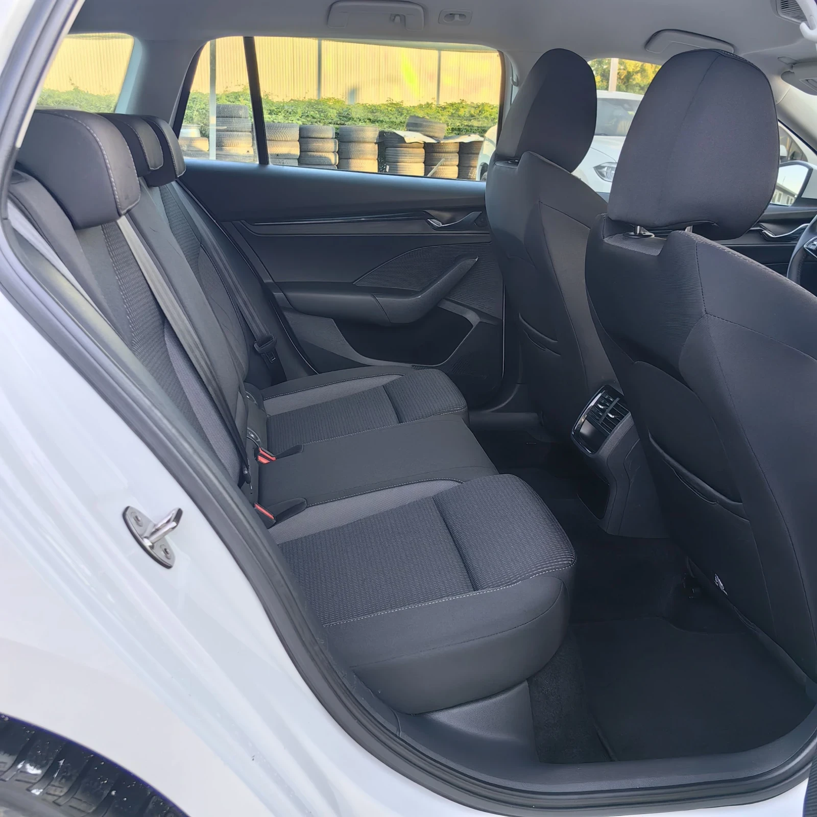 Skoda Octavia 2.0D/ 7-DSG/60х.км ШВЕЙЦАРИЯ  - изображение 9