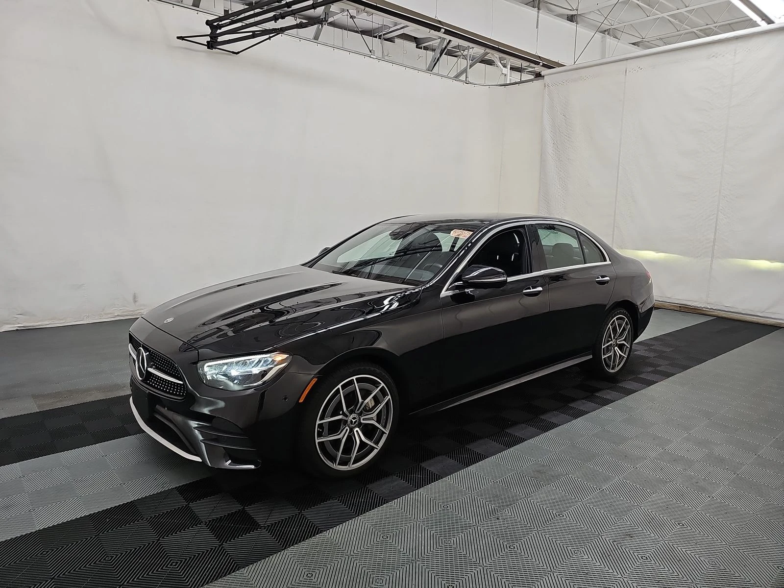 Mercedes-Benz E 350 burmester* DISTRONIC* Hey Mercedes - изображение 3