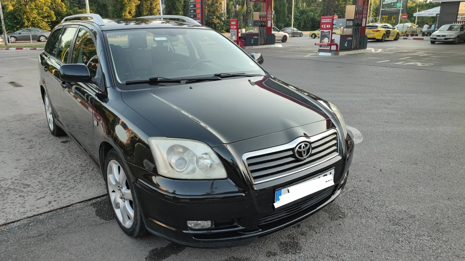 Toyota Avensis 2.0 - изображение 2