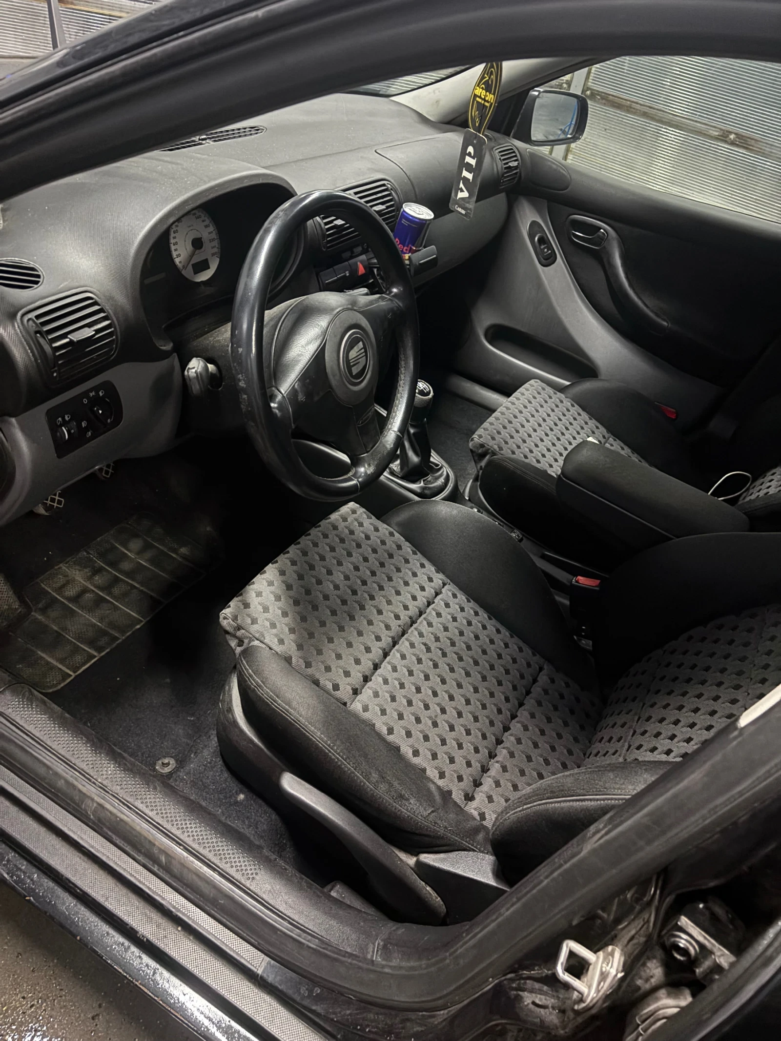 Seat Leon 1.8 turbo - изображение 4
