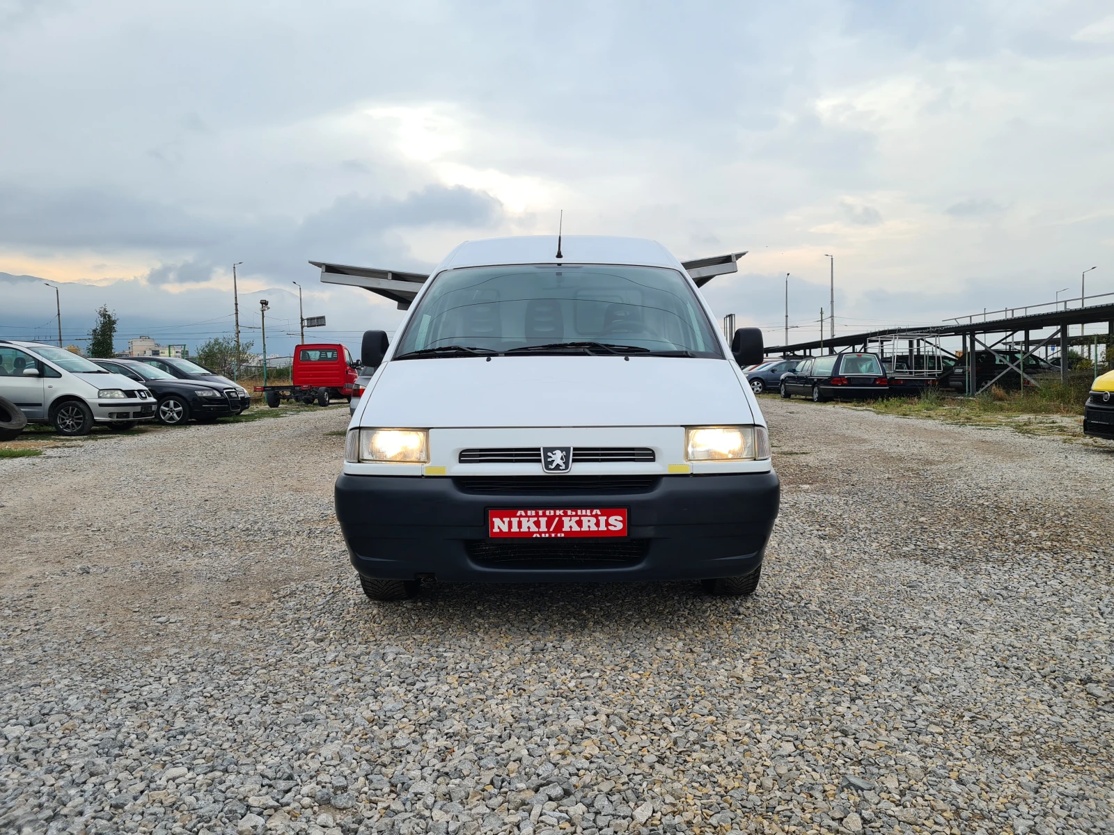 Peugeot Expert 2.0HDI .STAHD.222000km. - изображение 2