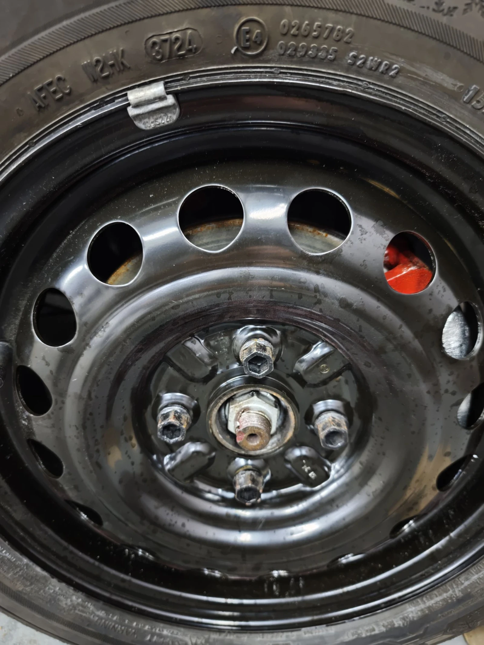 Toyota Aygo 1000 - изображение 10