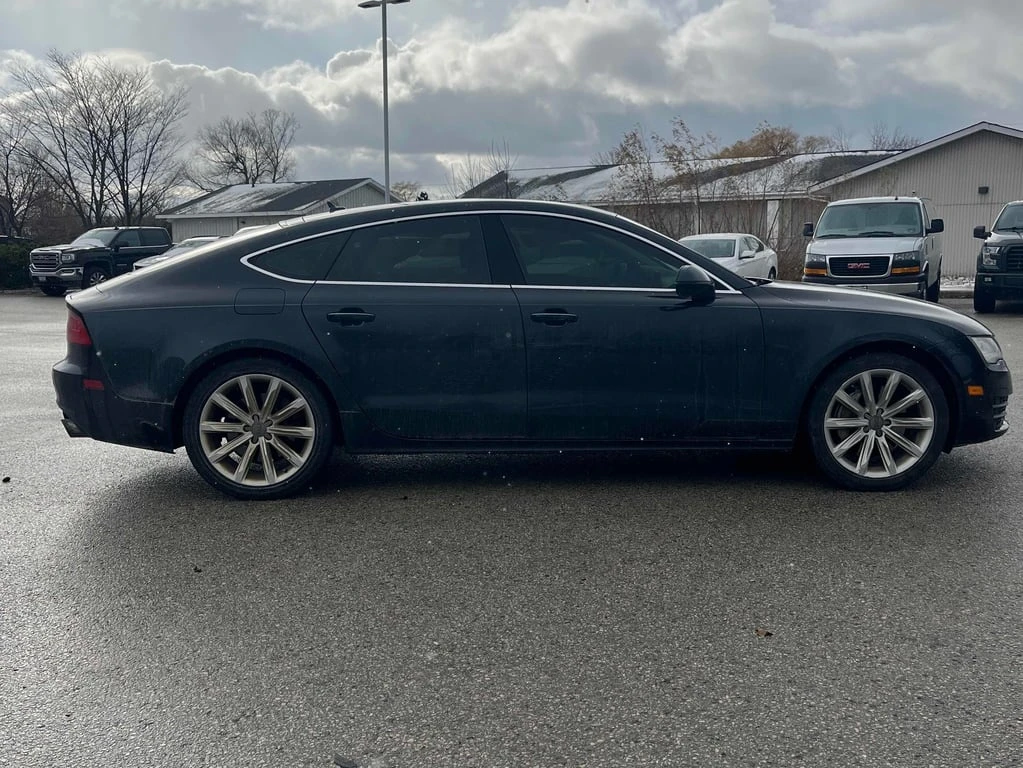 Audi A7 * 3.0 Premium * ИСТОРИЯ* АВТО ФИНАНСИРАНЕ - изображение 3