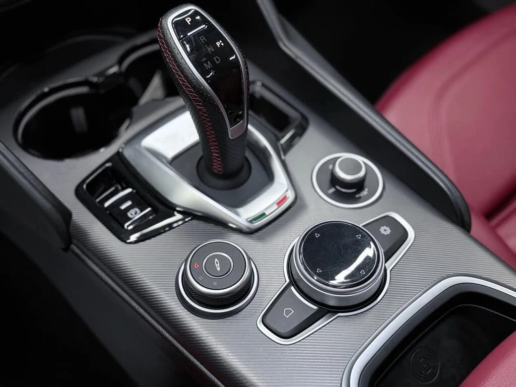 Alfa Romeo Giulia Ti Sport* CARFAX* ����������* (���� �� ��) | Mobile.bg � ����������� 12