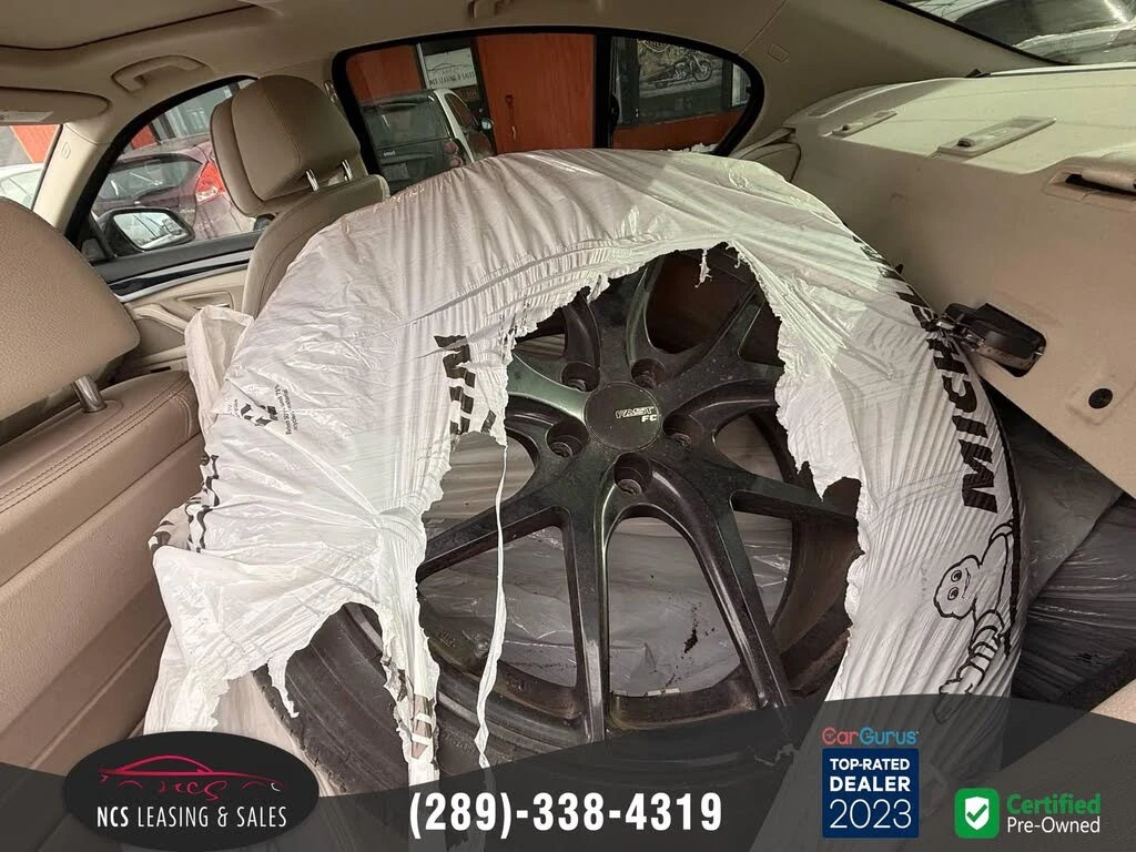 BMW 528 xDrive* АвтоКредит* (ЦЕНА ДО БГ), снимка 17 - Автомобили и джипове - 53966740