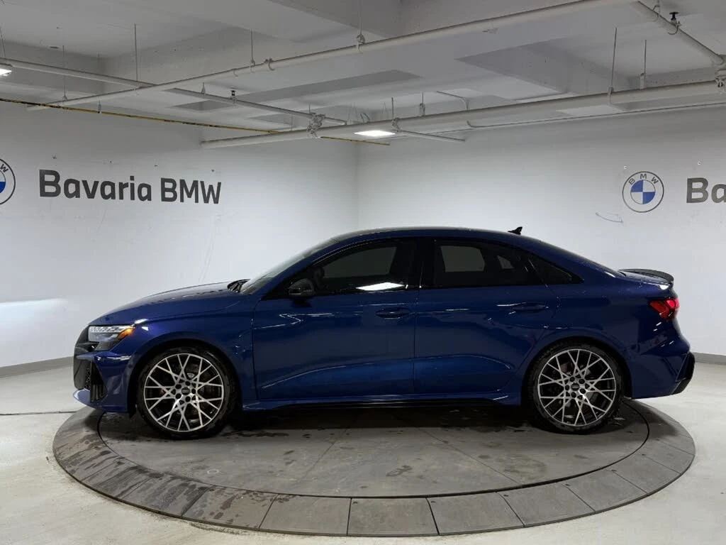 Audi Rs3 2.5T* quattro* AвтоКредит * (ЦЕНА ДО БГ), снимка 2 - Автомобили и джипове - 54002699