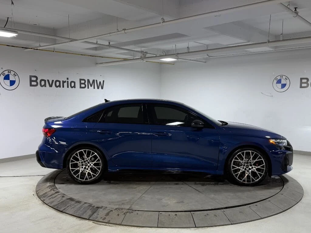 Audi Rs3 2.5T* quattro* AвтоКредит * (ЦЕНА ДО БГ), снимка 6 - Автомобили и джипове - 54002699