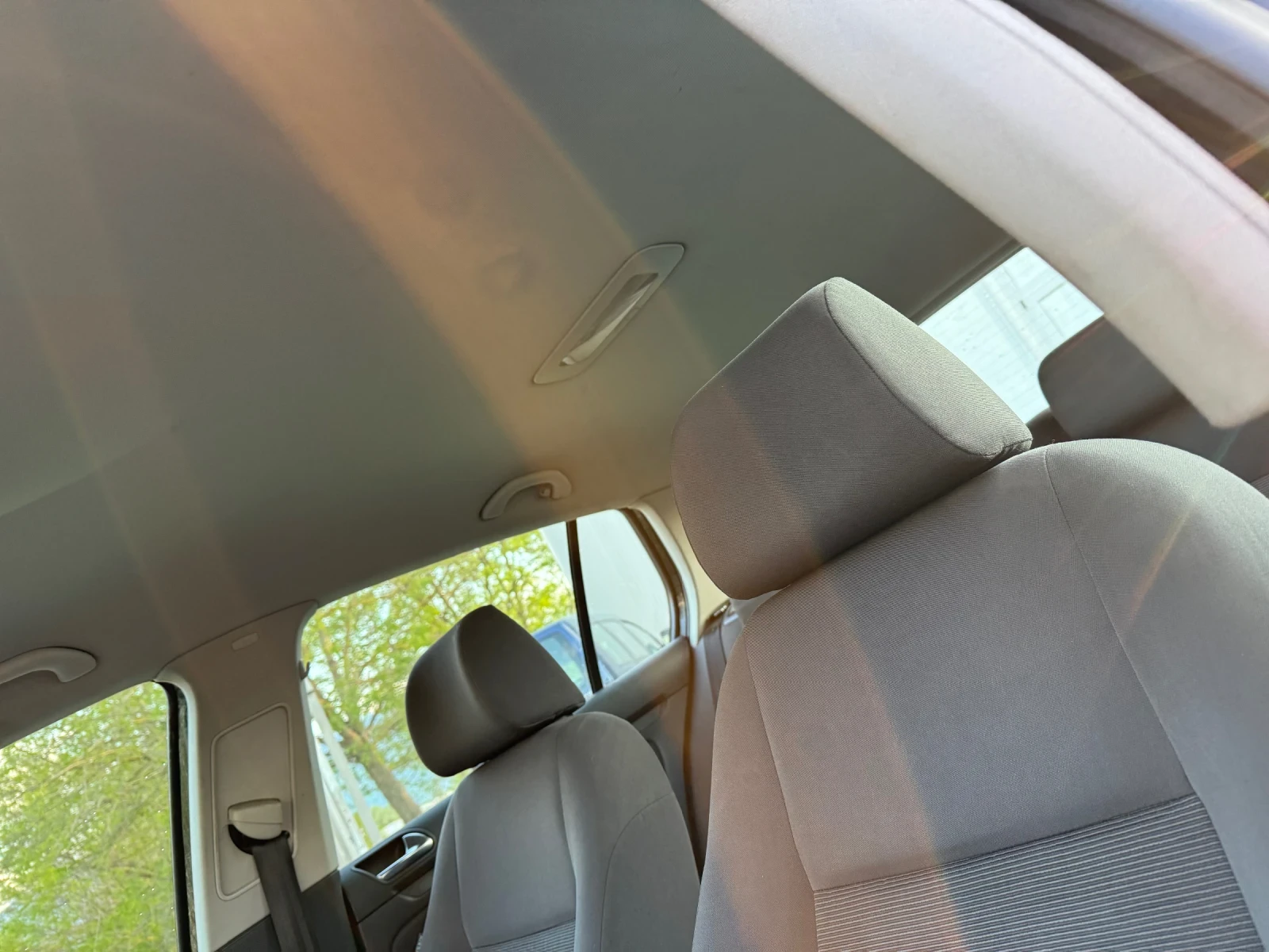 VW Golf 1.9TDI, снимка 13 - Автомобили и джипове - 54243619