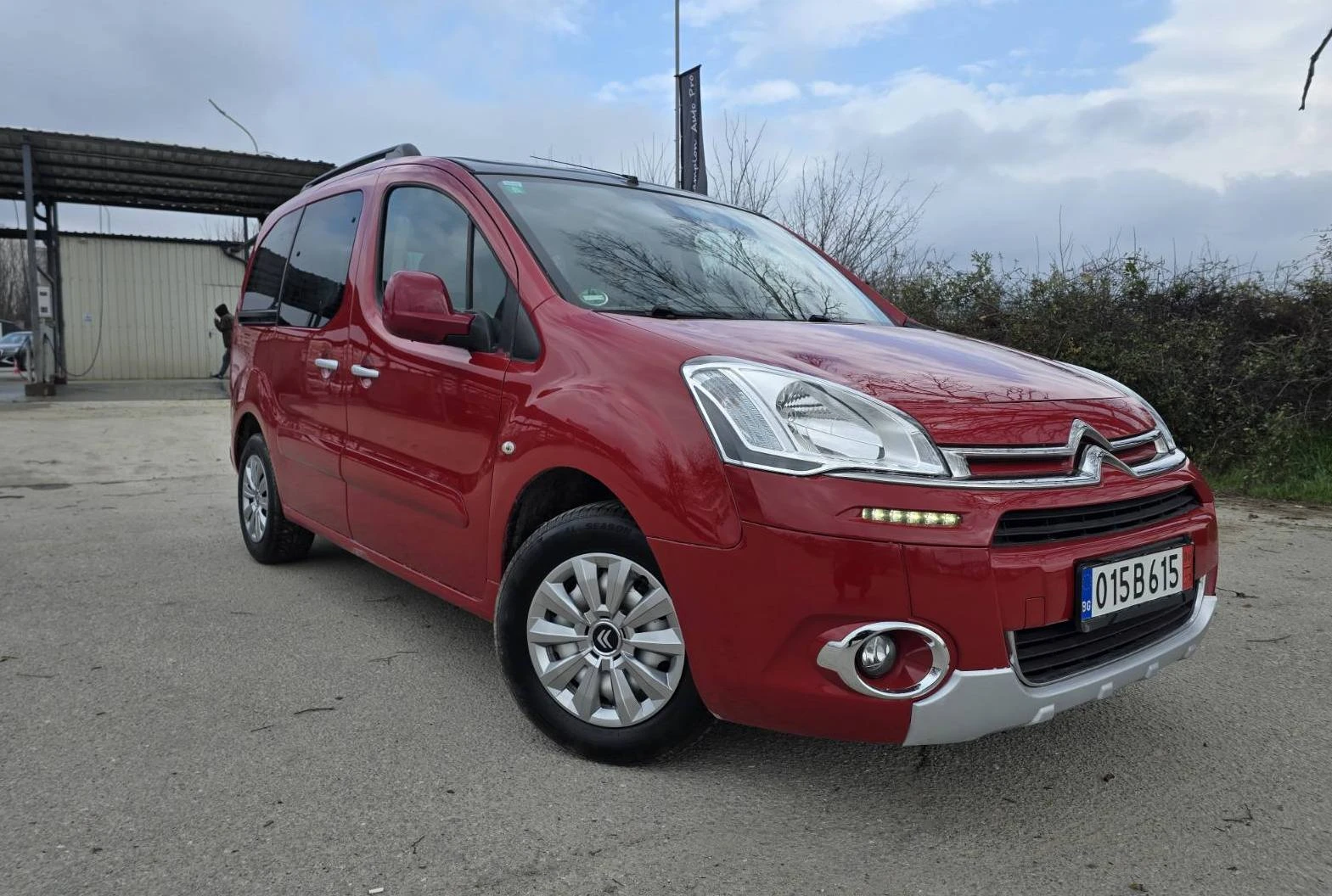 Citroen Berlingo ТОП/1.6HDI/Automatik/Multispace, снимка 4 - Автомобили и джипове - 54254351
