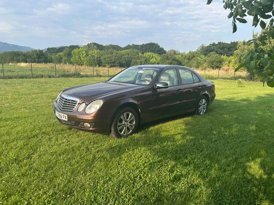 Mercedes-Benz E 200