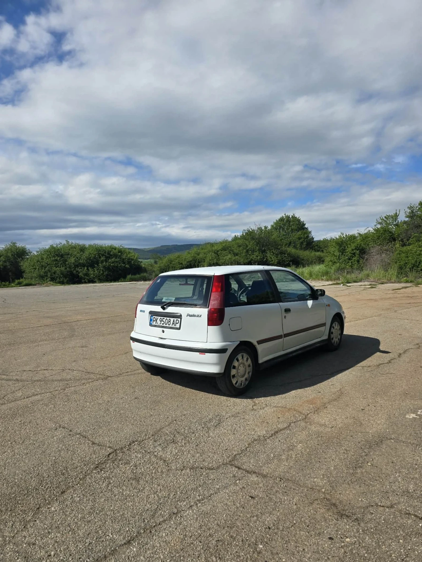 Fiat Punto Mk1, снимка 4 - Автомобили и джипове - 54560710