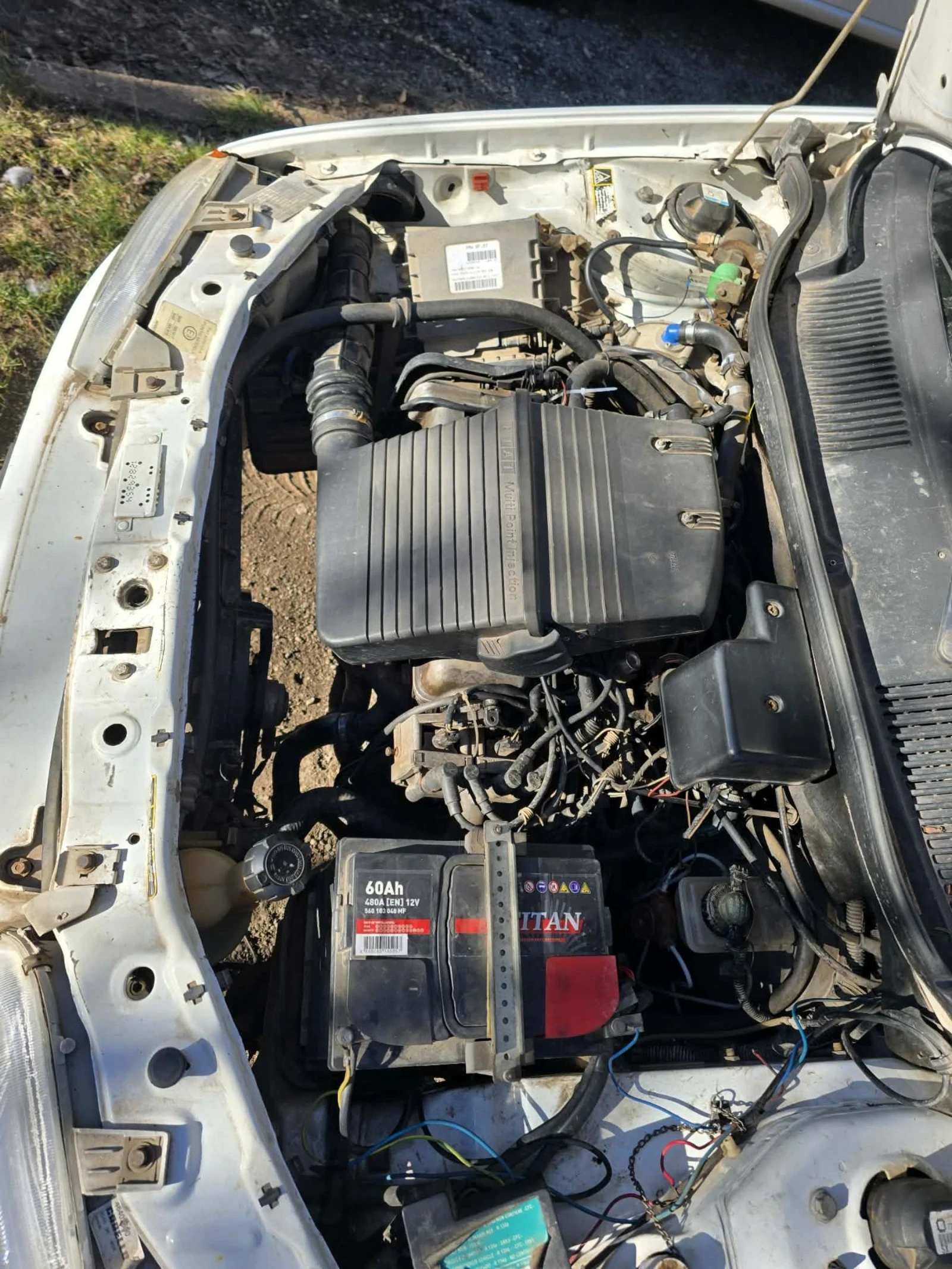 Fiat Punto Mk1, снимка 11 - Автомобили и джипове - 54560710