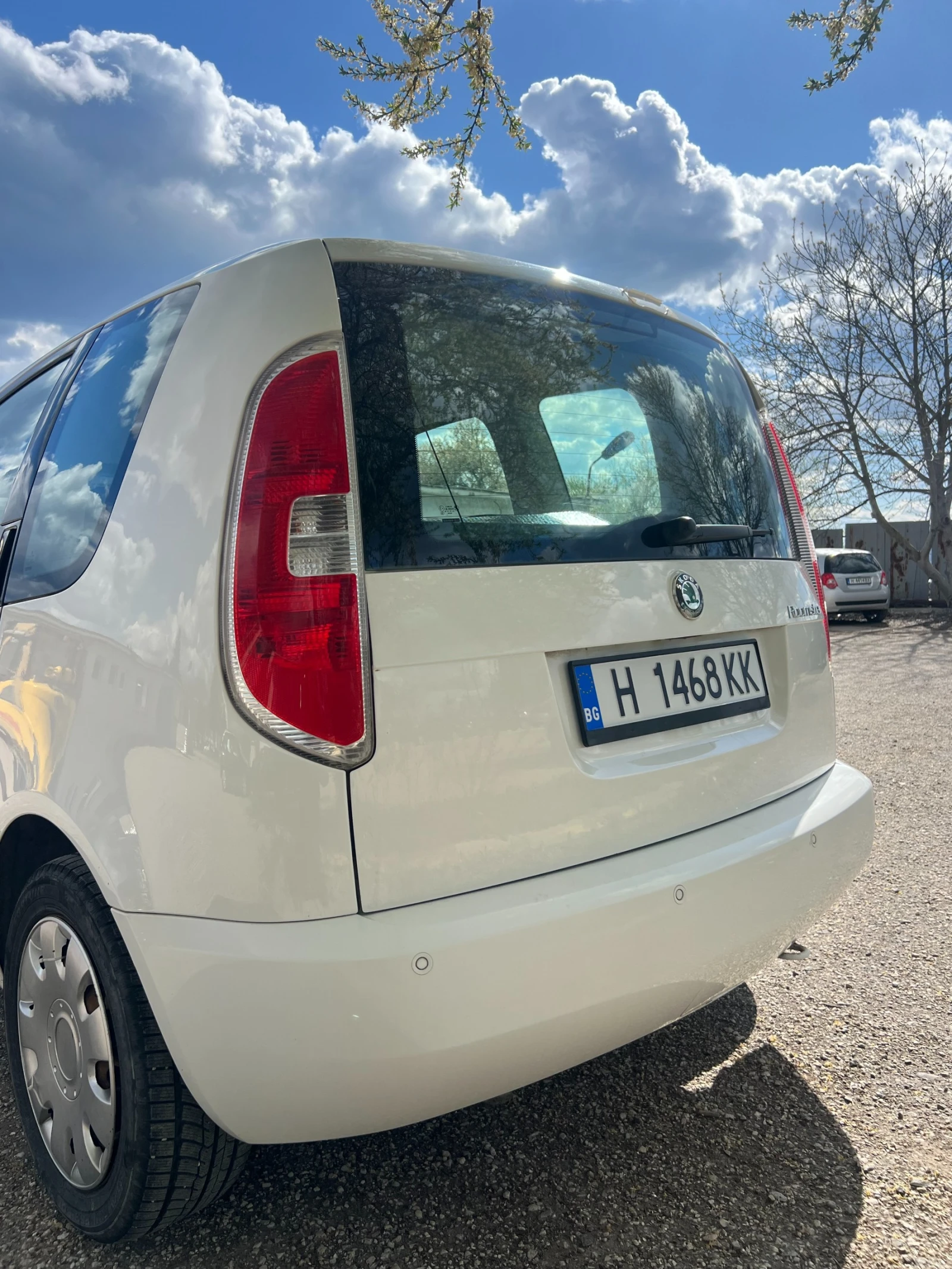 Skoda Roomster 1.6, снимка 4 - Автомобили и джипове - 54641052