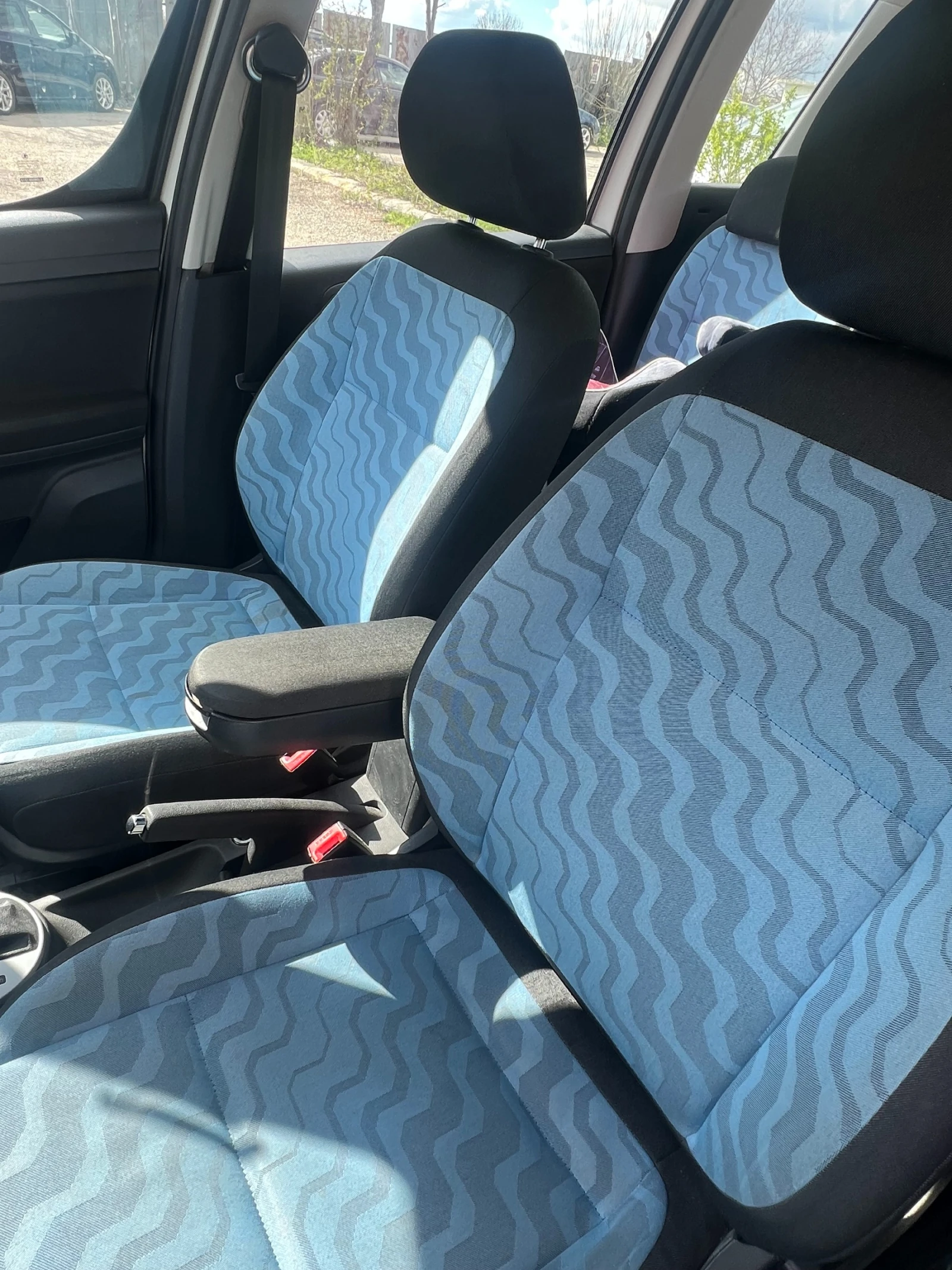 Skoda Roomster 1.6, снимка 8 - Автомобили и джипове - 54641052