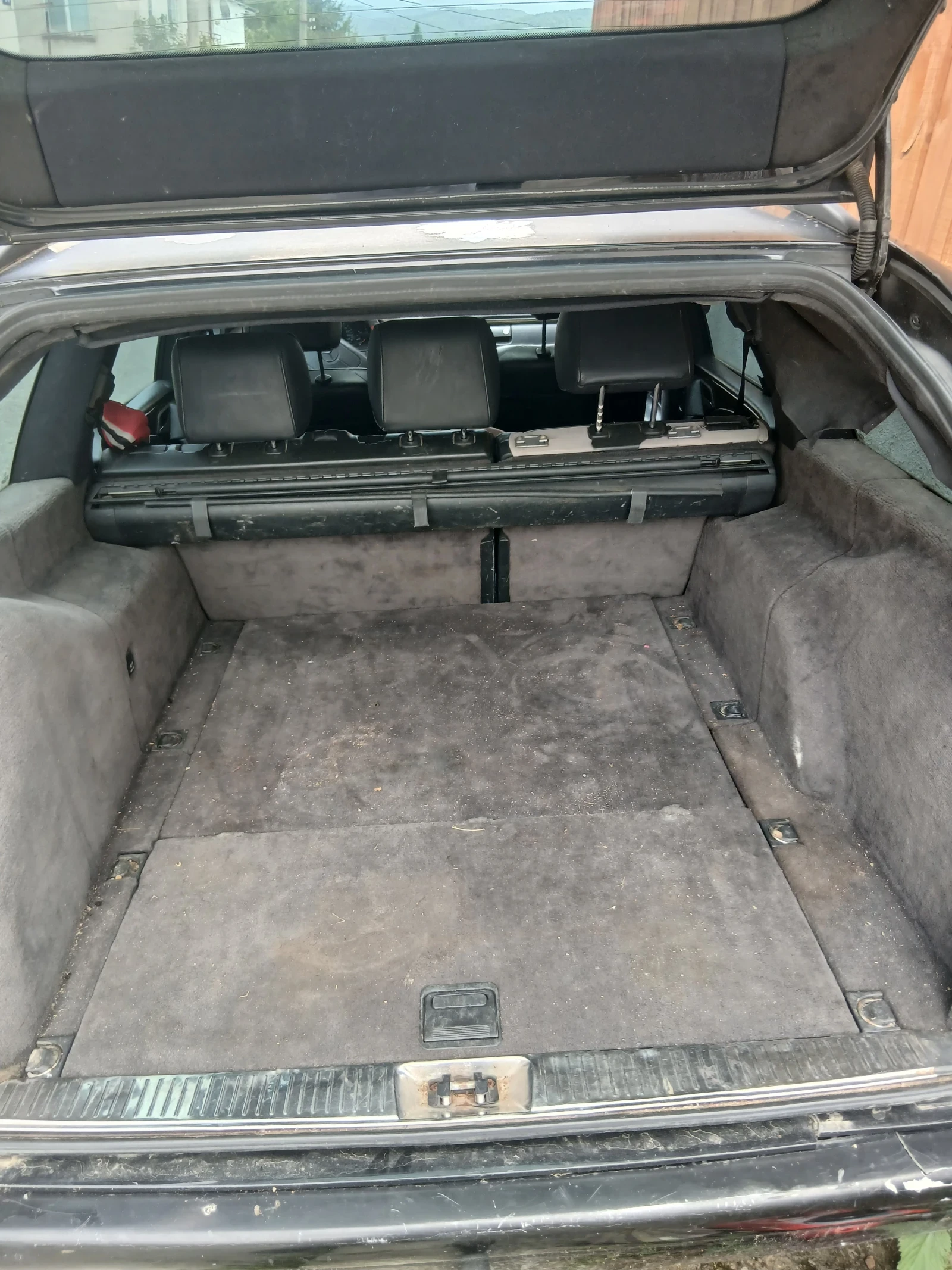 Mercedes-Benz C 300, снимка 4 - Автомобили и джипове - 54754730