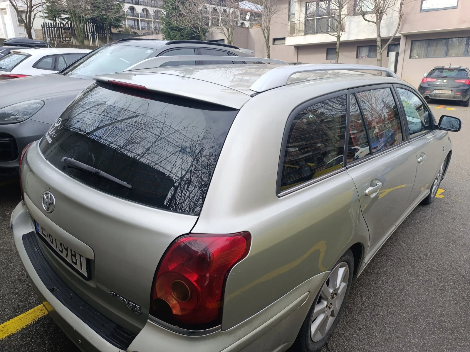 Toyota Avensis, снимка 6 - Автомобили и джипове - 54787012