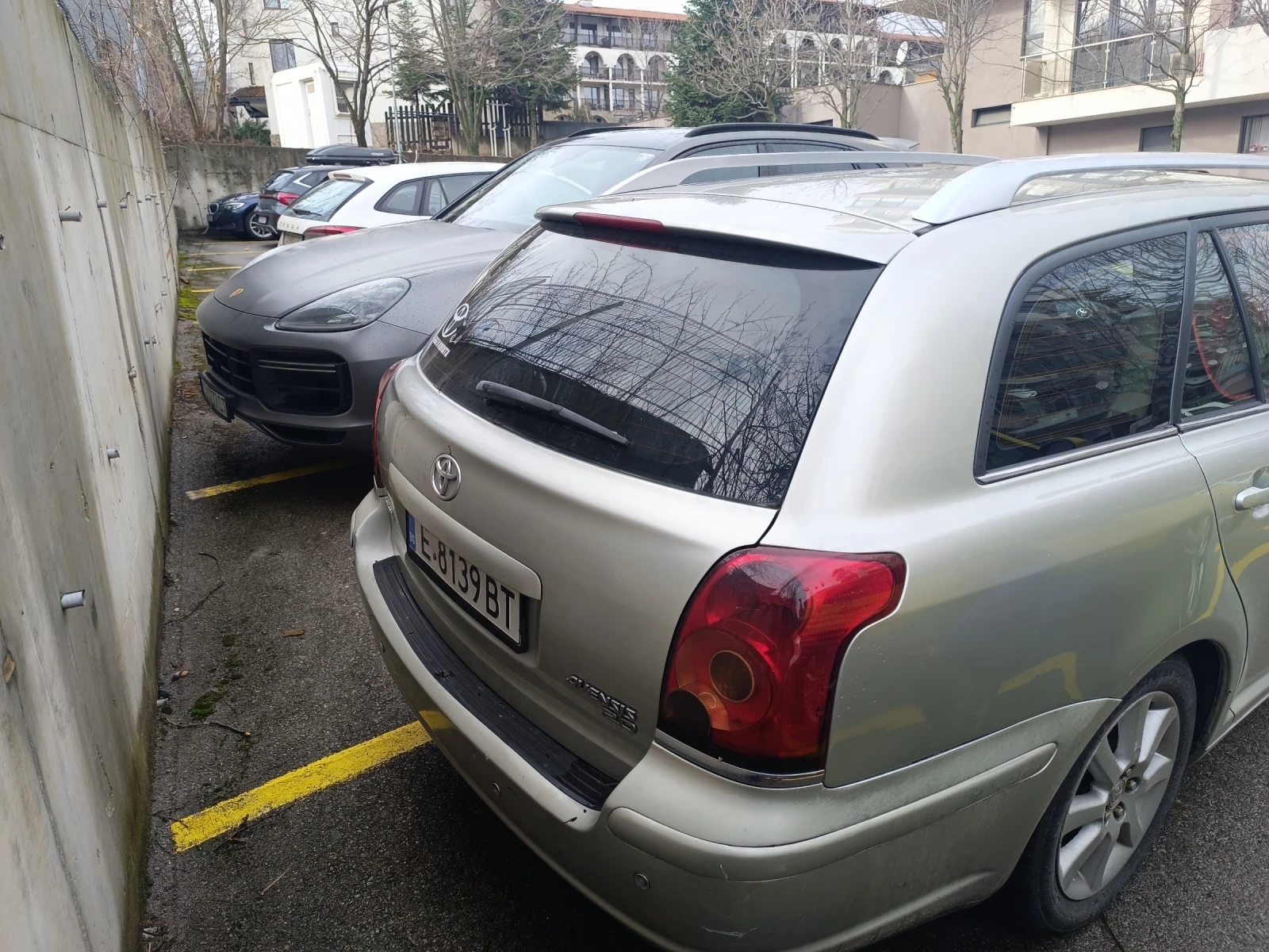 Toyota Avensis, снимка 5 - Автомобили и джипове - 54787012