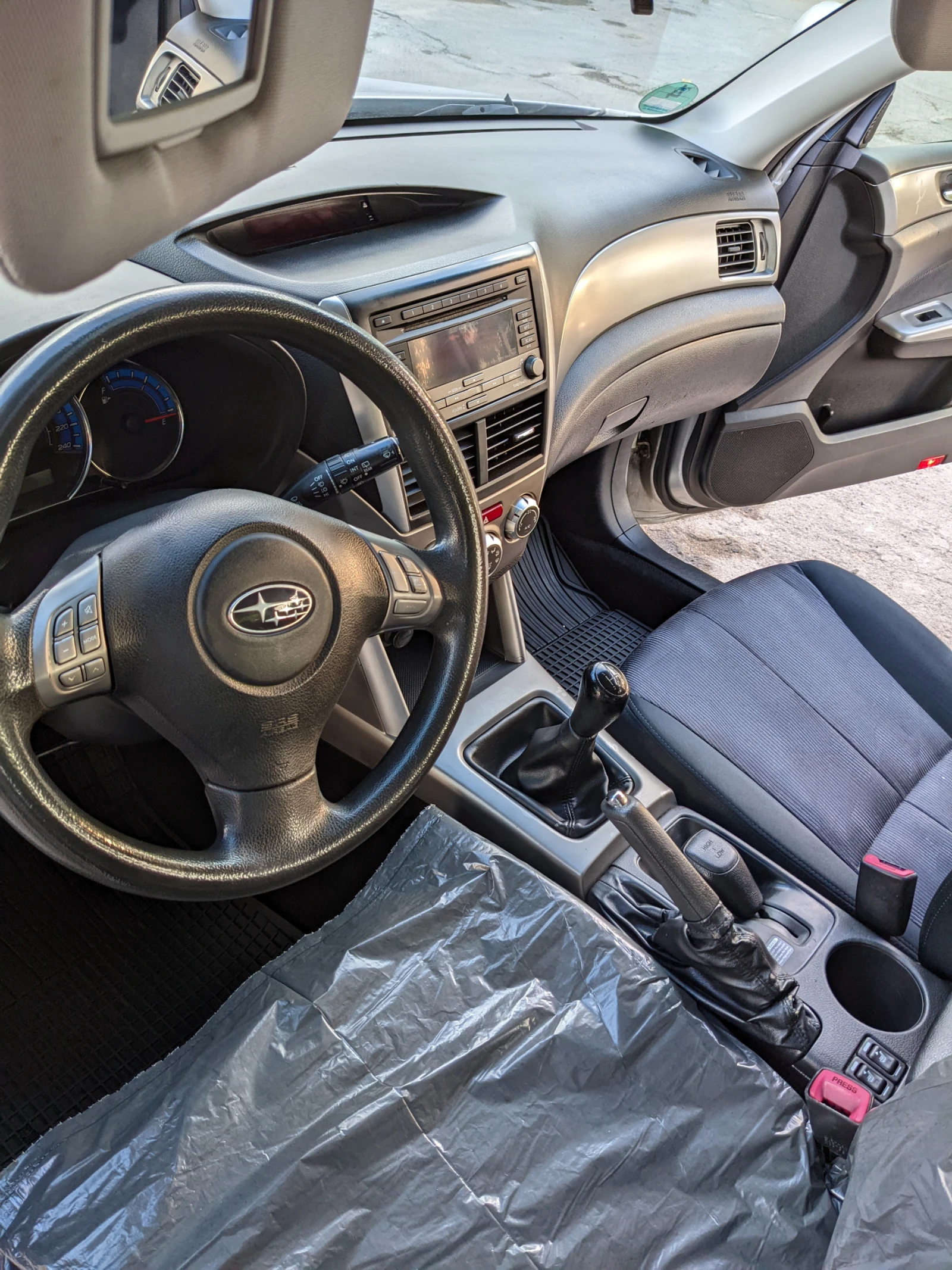 Subaru Forester 2.0i боксер, снимка 8 - Автомобили и джипове - 55374736