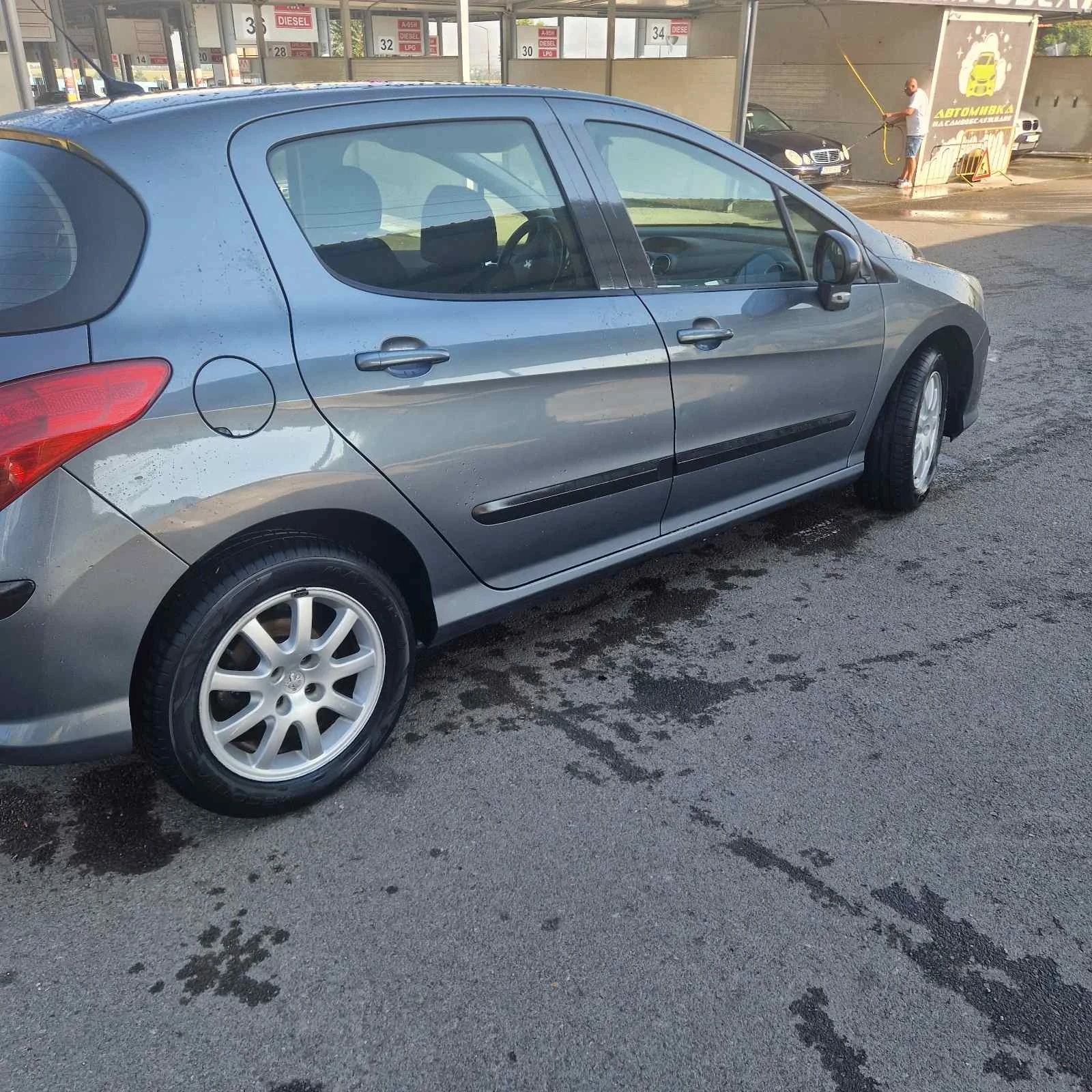 Peugeot 308 308 1.4 16V 