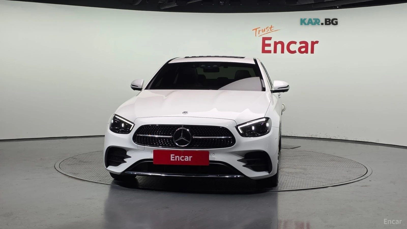 Mercedes-Benz E 220 AMG* 360 КАМЕРА* ПАМЕТ* BURMESTER* 4 ПОДГРЕВА, снимка 3 - Автомобили и джипове - 55729460