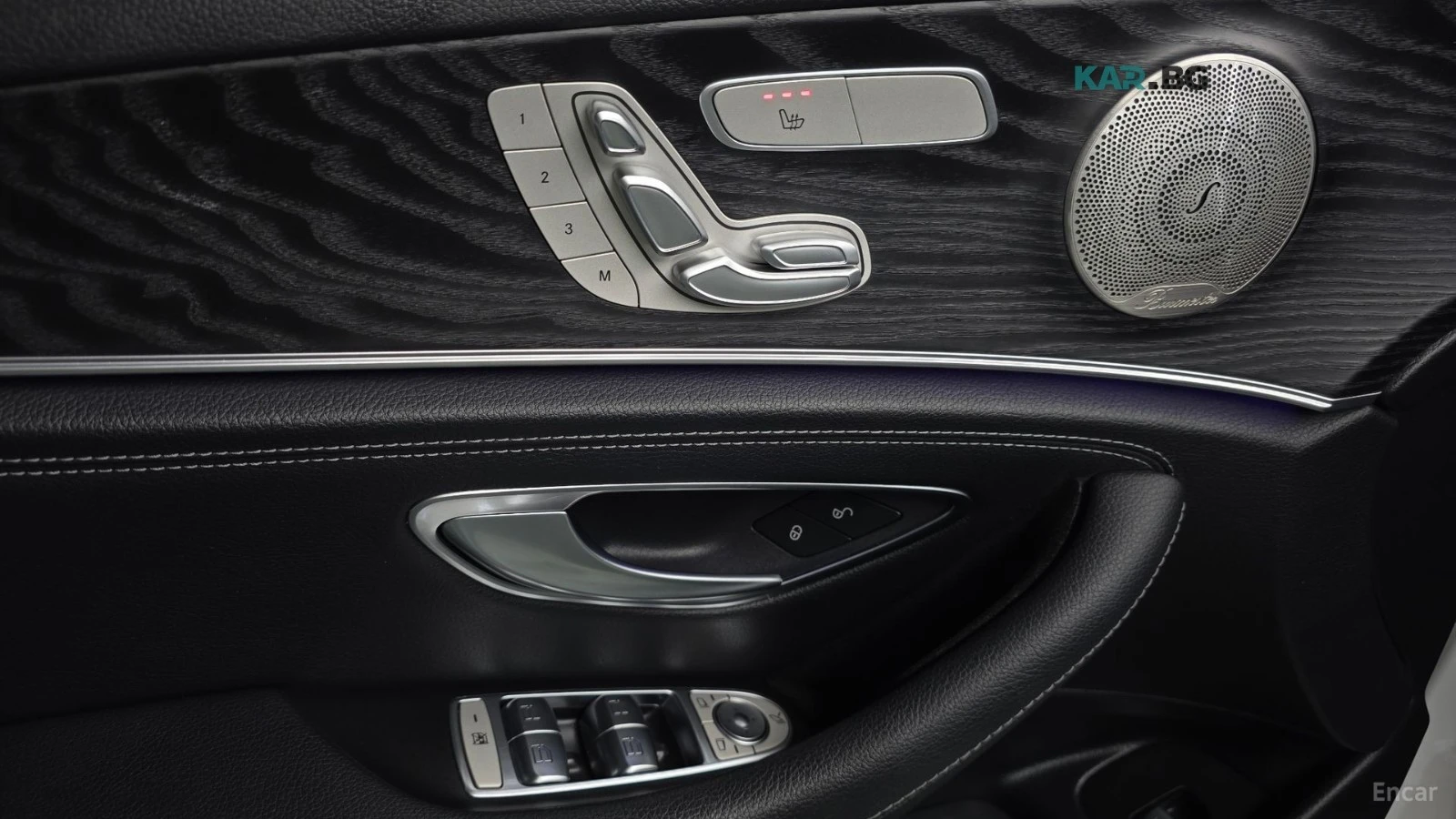 Mercedes-Benz E 220 AMG* 360 КАМЕРА* ПАМЕТ* BURMESTER* 4 ПОДГРЕВА, снимка 16 - Автомобили и джипове - 55729460