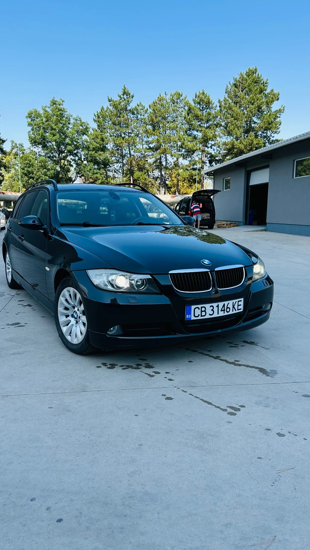 BMW 318 i(Automat), снимка 16 - Автомобили и джипове - 55823343
