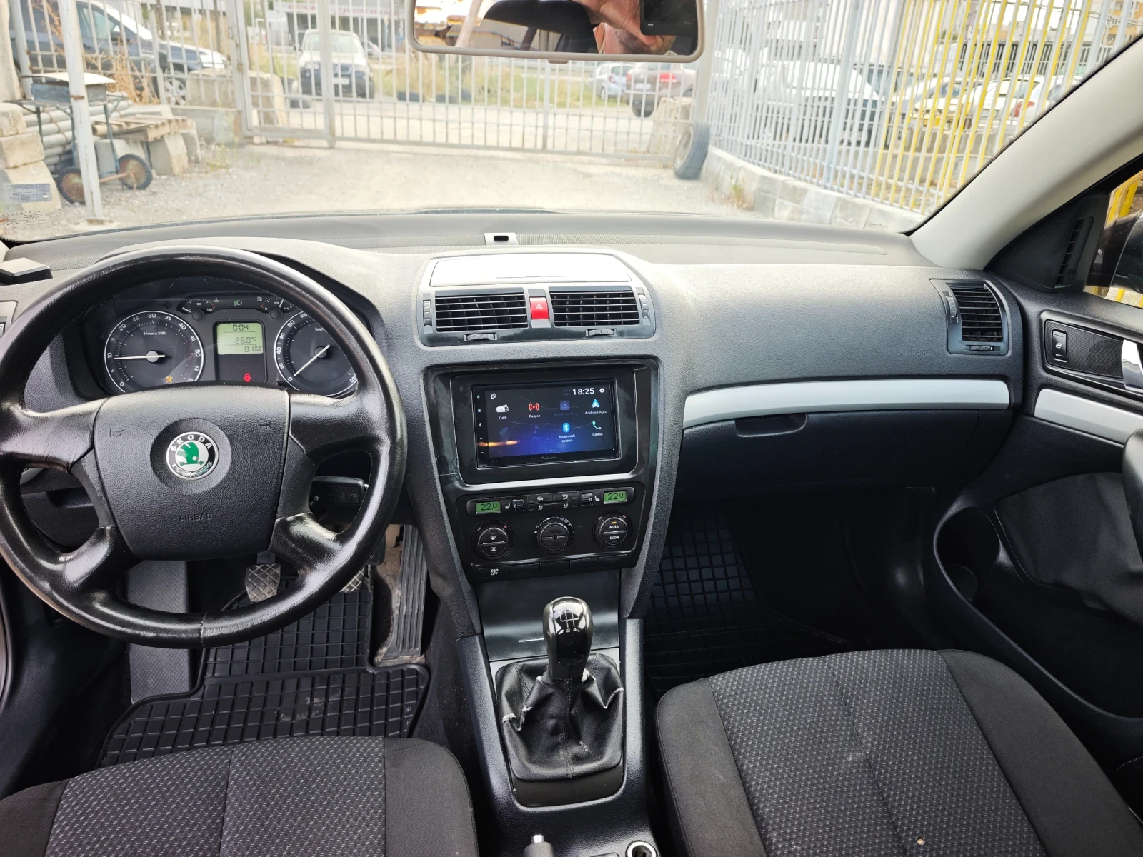 Skoda Octavia 1.9TDI РЕГИСТРАЦИЯ КЛИМАТРОНИК НАВИГАЦИЯ , снимка 12 - Автомобили и джипове - 55867210
