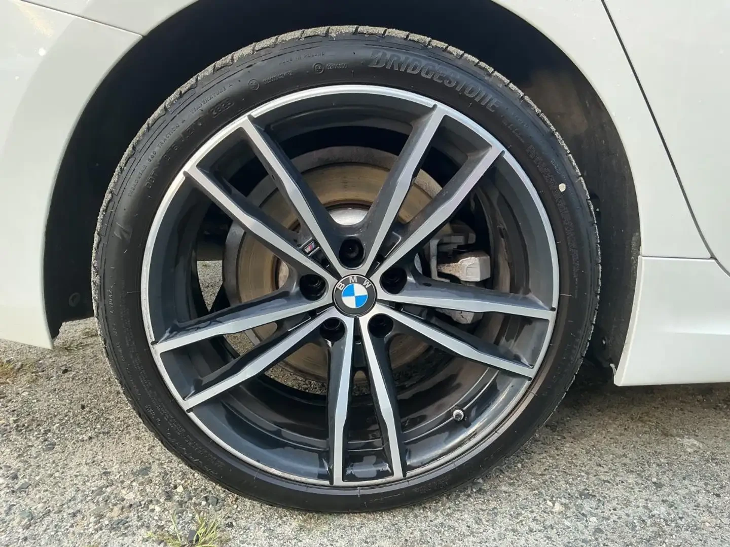 BMW 330 FACELIFT* М* ПОДГРЕВ* КАМЕРА* ШИБЕДАХ, снимка 13 - Автомобили и джипове - 55976751