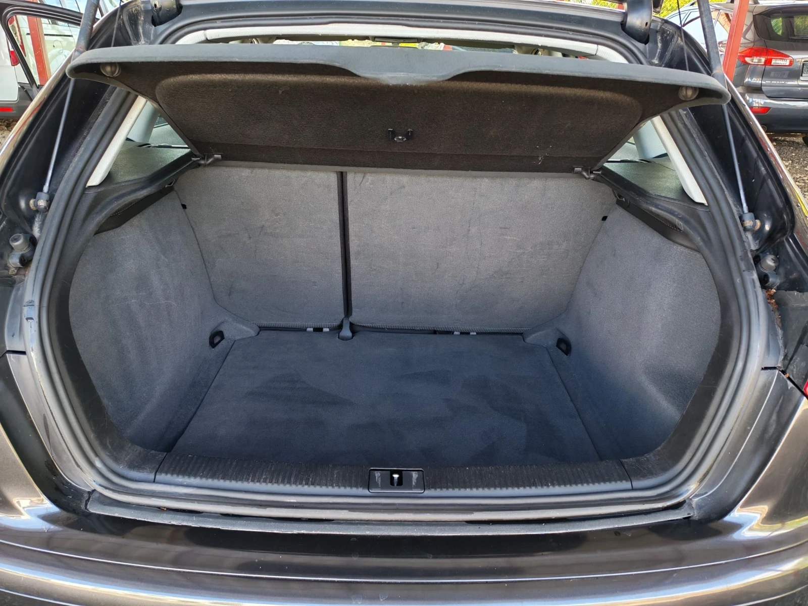 Audi A3 1.9 diesel 105 k. c. , снимка 11 - Автомобили и джипове - 55990315