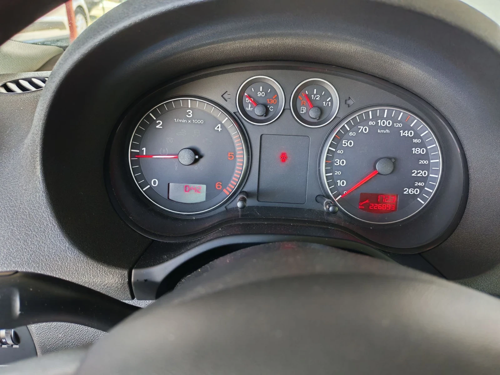 Audi A3 1.9 diesel 105 k. c. , снимка 12 - Автомобили и джипове - 55990315