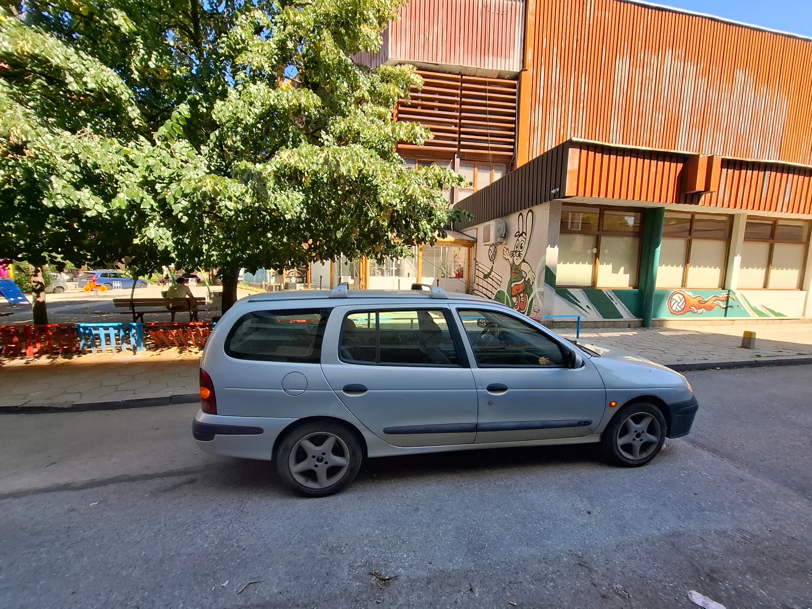Renault Megane, снимка 3 - Автомобили и джипове - 55991784