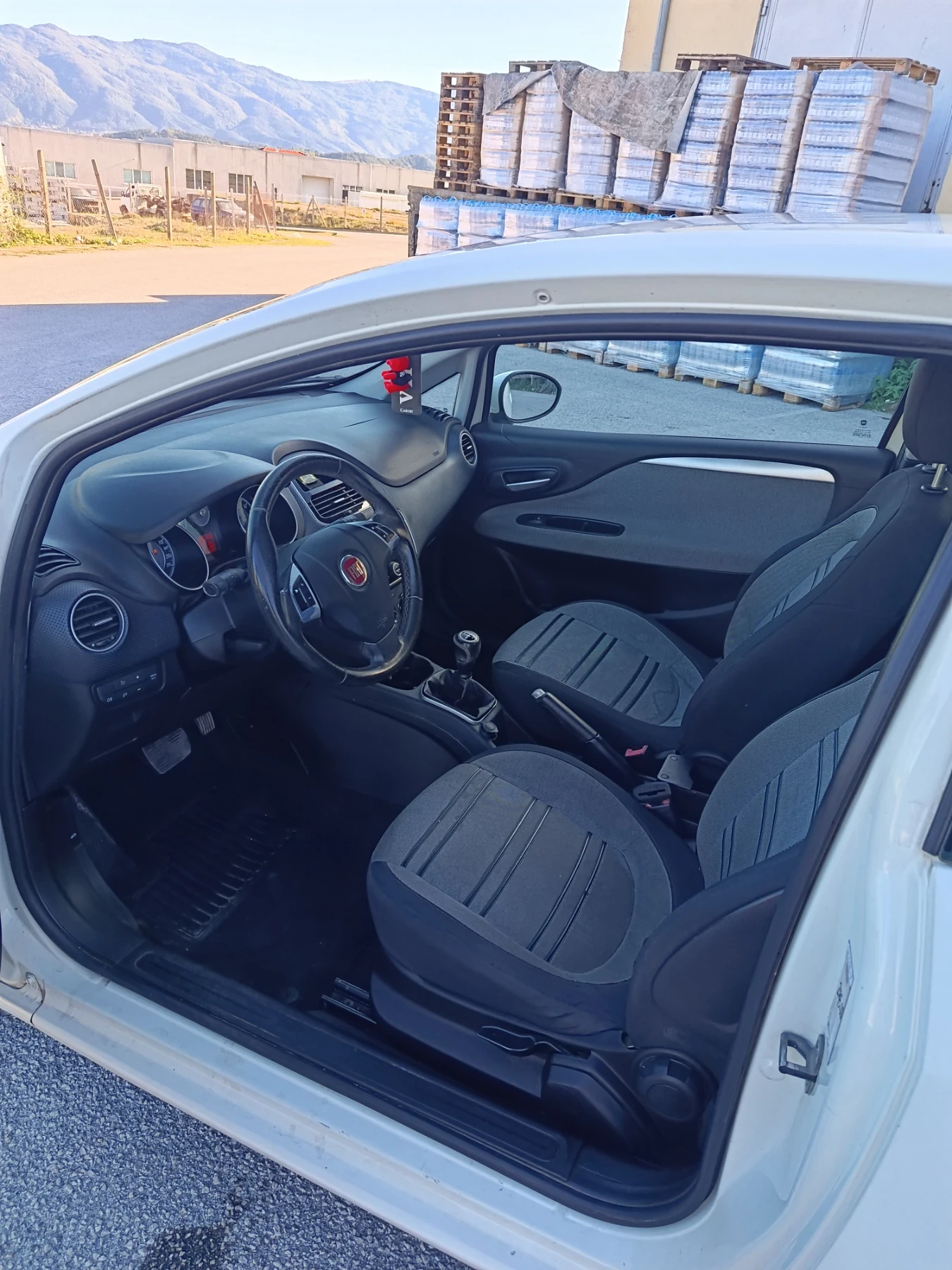 Fiat Punto Evo, снимка 4 - Автомобили и джипове - 56339319