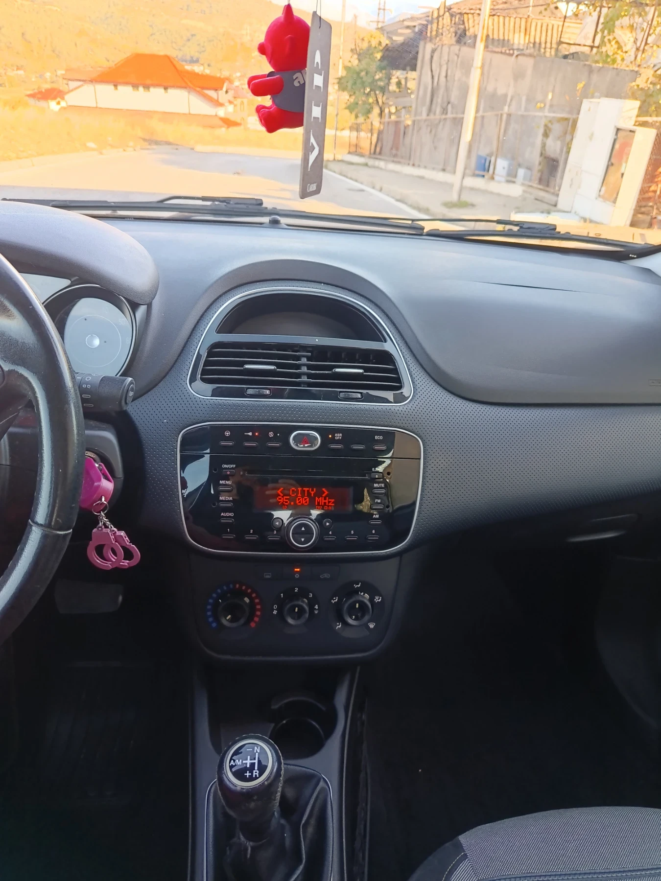 Fiat Punto Evo, снимка 9 - Автомобили и джипове - 56339319