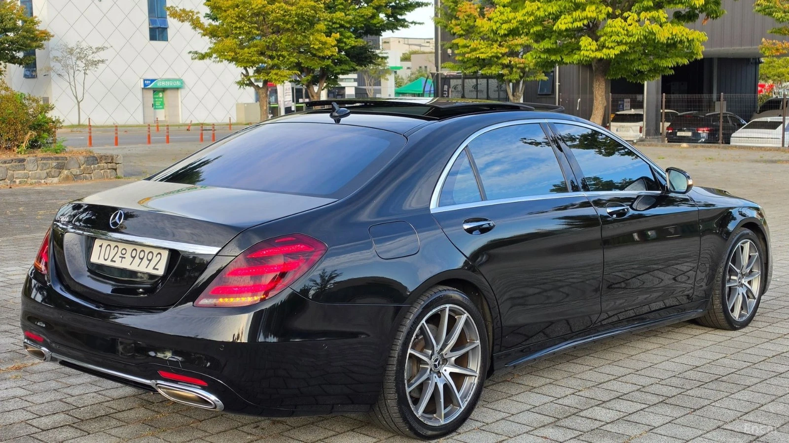 Mercedes-Benz S 560 LONG* AMG PK* DIS* SOFT-CLOSE* 360* HUD* ������ �� | Mobile.bg � ����������� 4