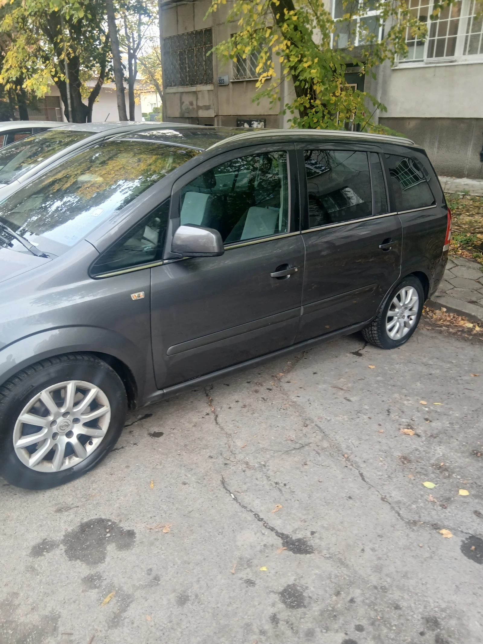 Opel Zafira, снимка 2 - Автомобили и джипове - 56668484