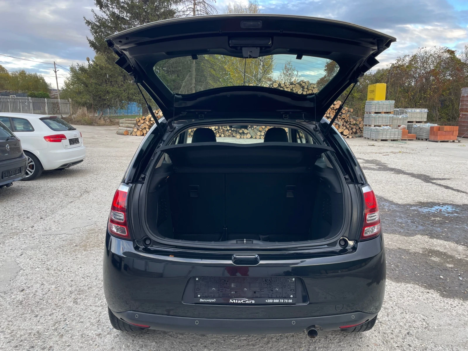 Citroen C3 1.4Hdi Exclusive!!! Face!!, снимка 14 - Автомобили и джипове - 56682912
