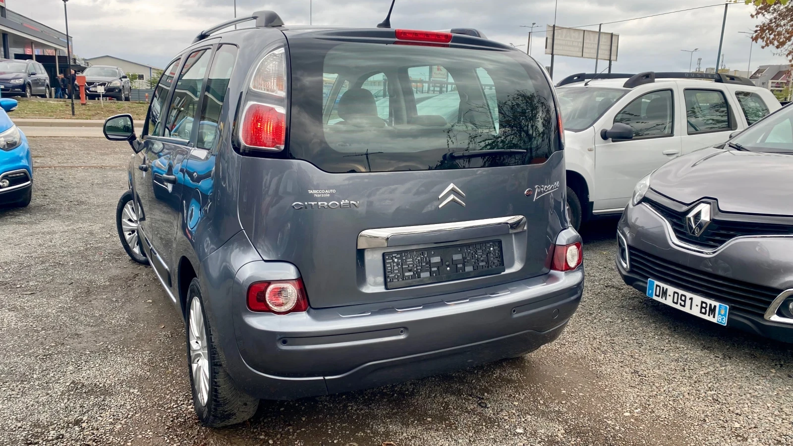 Citroen C3 Picasso, снимка 5 - Автомобили и джипове - 56747713