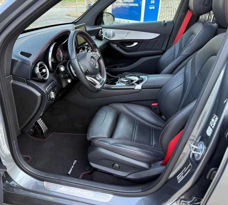 Mercedes-Benz GLC 43 AMG 4MATIC, BiTURBO * BURM* PANO, ЧЕРВЕНИ КОЛАНИ, FULL, снимка 10 - Автомобили и джипове - 51301123