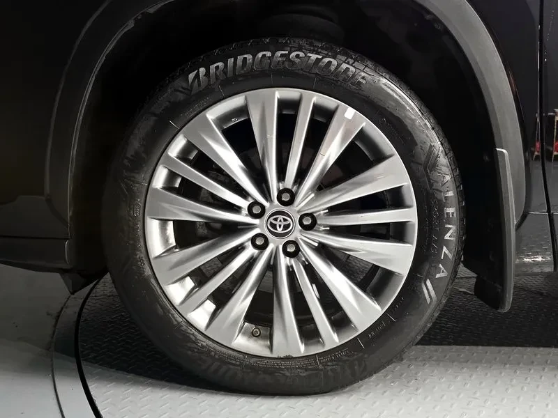 Toyota Highlander 2.5 4WD PLATINUM, снимка 5 - Автомобили и джипове - 54923291