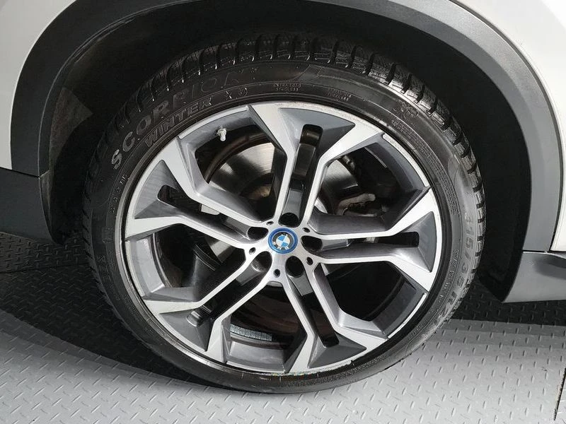 BMW X5 xDrive 45e xLine| 389к.с.| ВКЛ.ТЕХНОТЕСТ, снимка 5 - Автомобили и джипове - 55582396