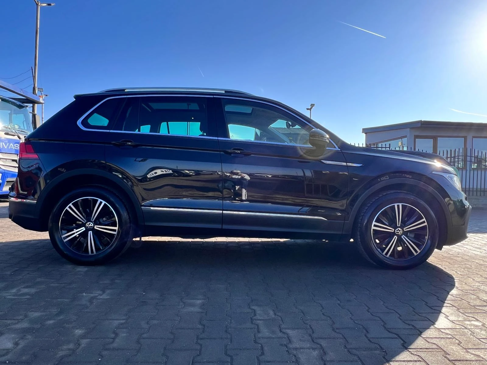 VW Tiguan 2.0D DIGITAL PANORAMA EURO 6D - изображение 6